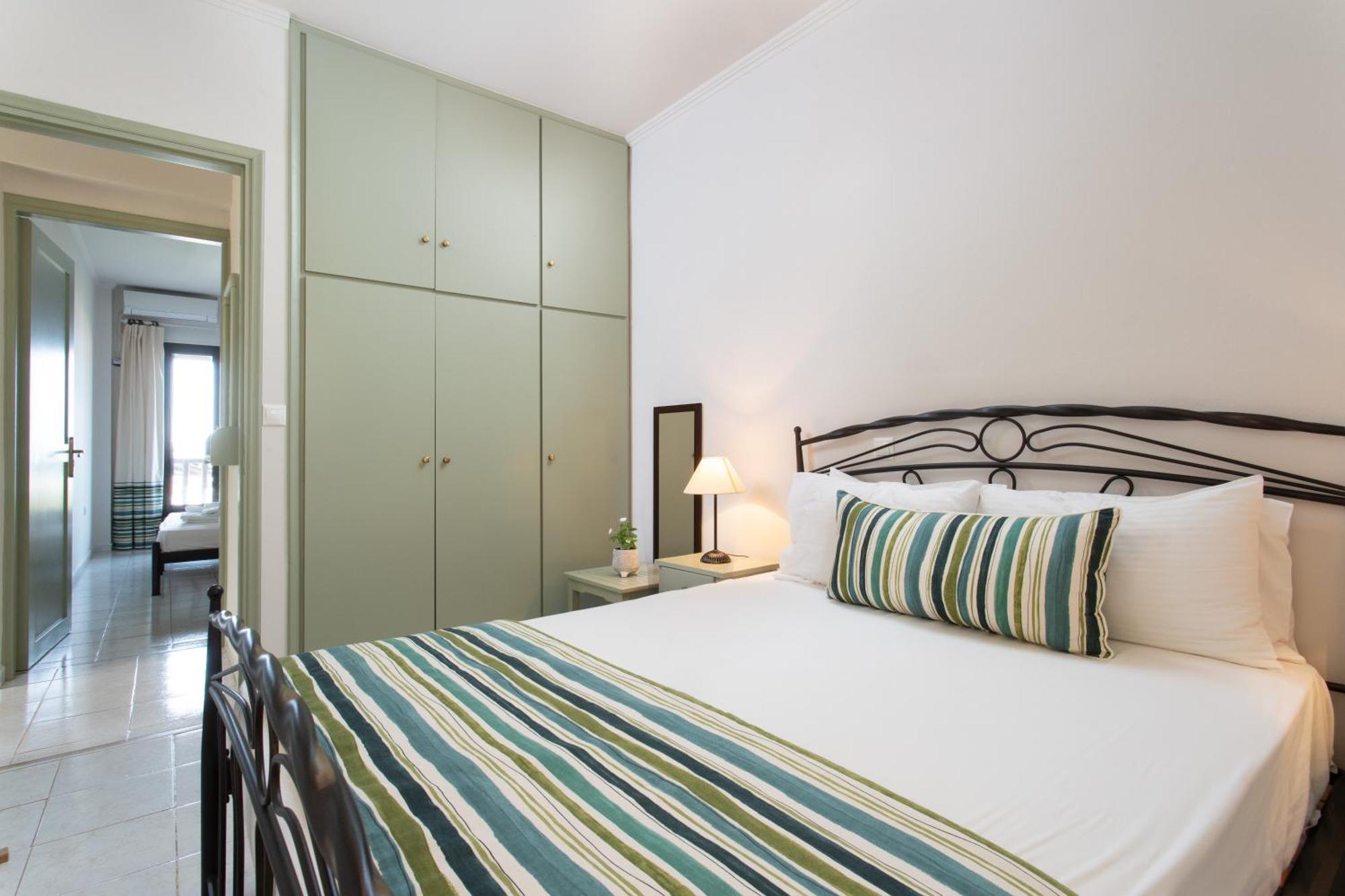 Monemvasia Green Apartments Quarto foto