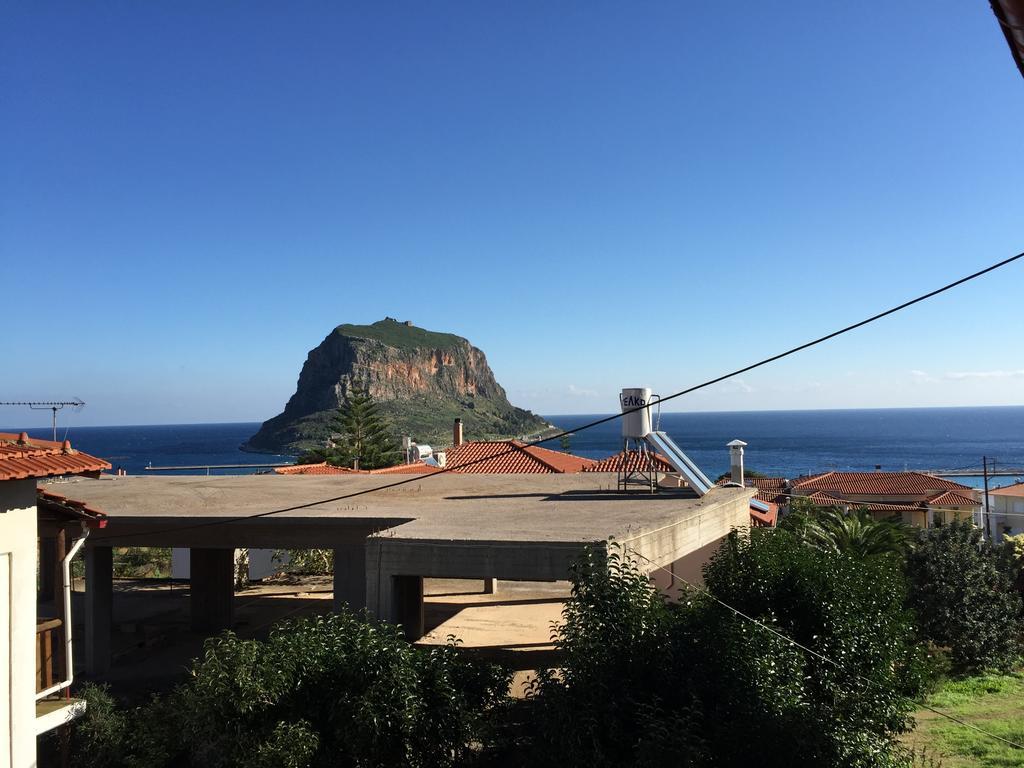 Monemvasia Green Apartments Quarto foto